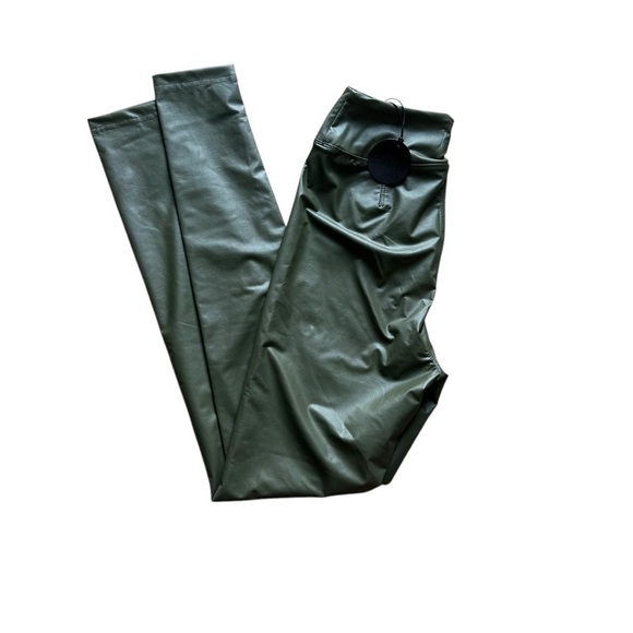 OFFLINE By Aerie Real Luxe Faux Leather Legging Olive NWT Small and Medium - Picture 11 of 14